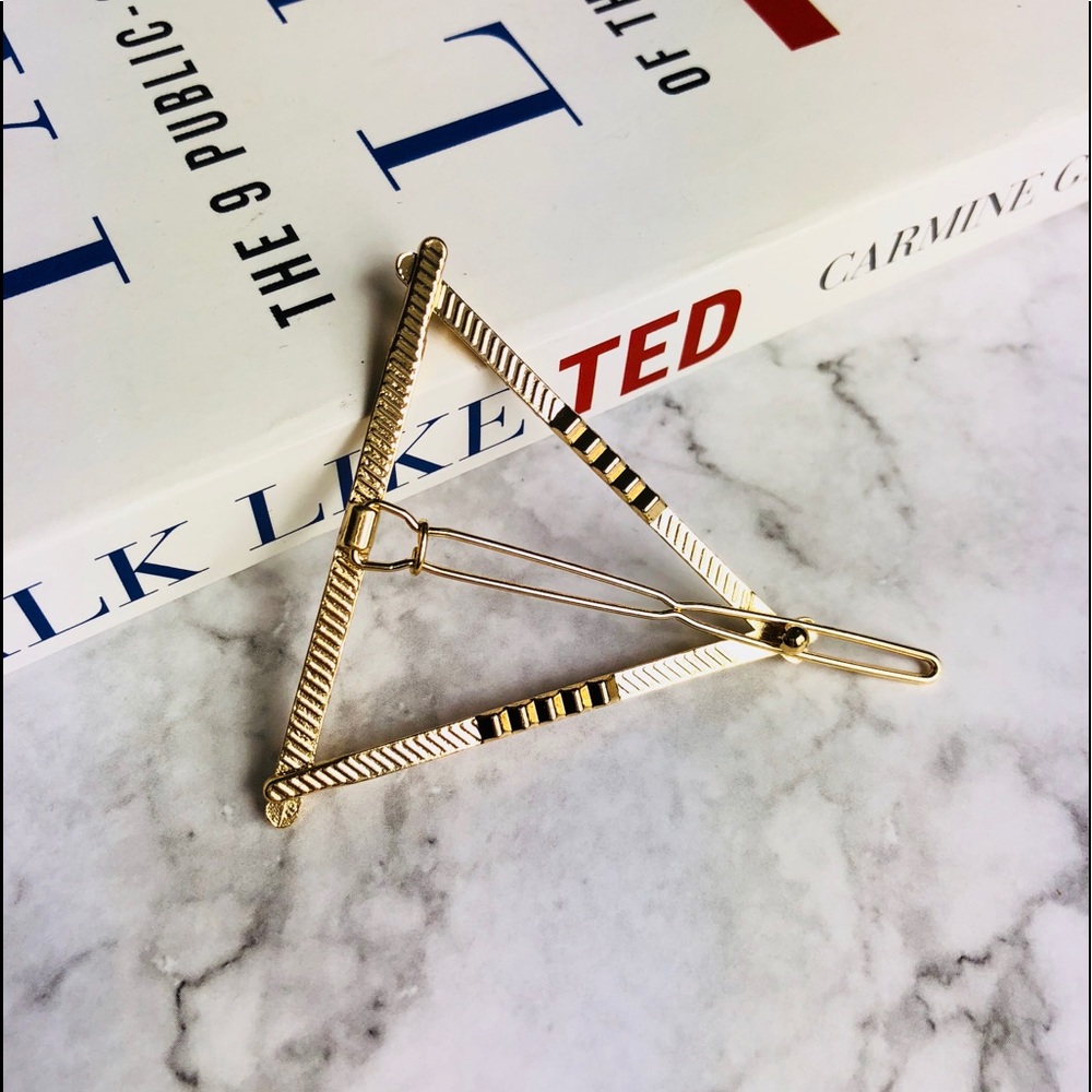 New! Gold Triangle Hair Clip Hair Pin Barrette - Picture 4 of 5